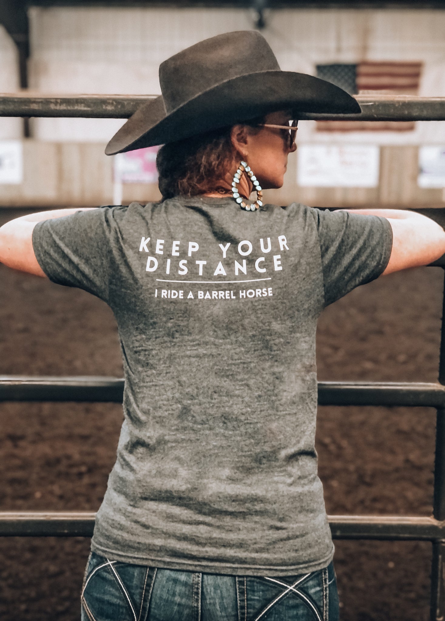 Keep Your Distance I Ride A Barrel Horse, T-Shirt