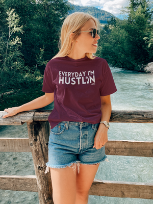 Everyday I'm Hustlin, T-Shirt
